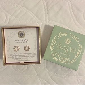 Sea La Vie Gold Quatrefoil Earrings